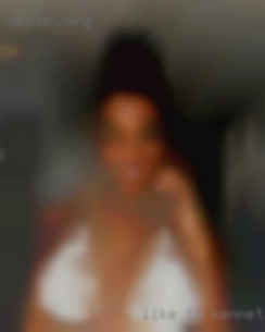 Like to experience new things Kennett nude in life.