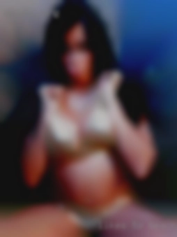 Likes to please pleasure and beach cock excite.